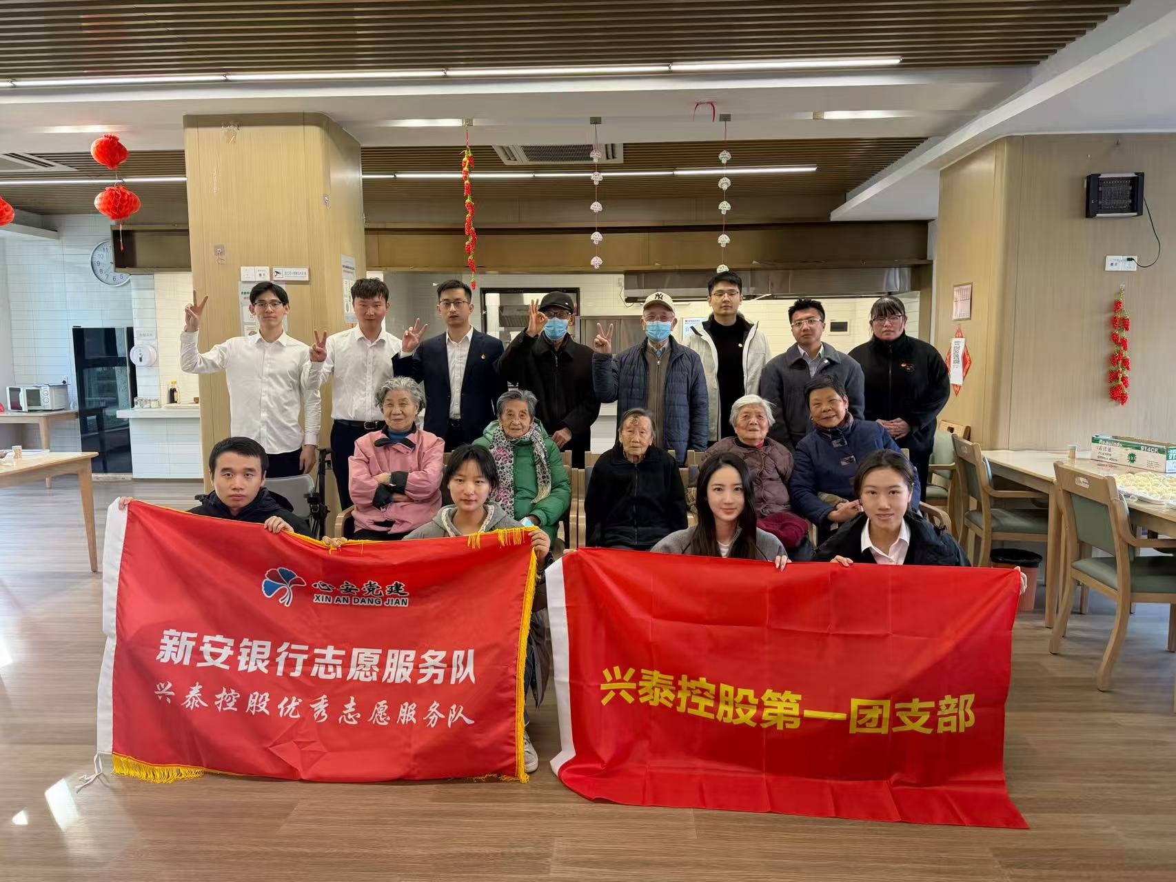 兴青年，，，“合”你一路过肥“年”
